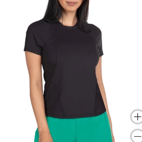 NWOT Spyder Women's Ribbed Short Sleeve Black Tee - Picture 1 of 6